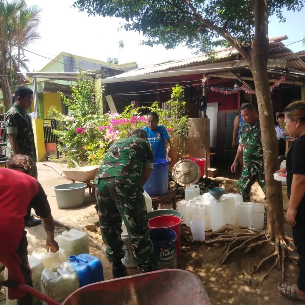 Wujud Nyata Kepedulian TNI, Kodim Manado Kirim Pasokan Air untuk Korban Kekeringan