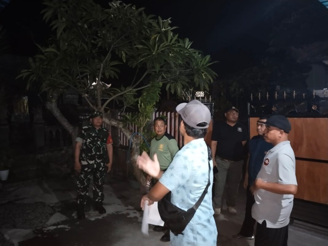 Tingkatkan Kondusifitas Lingkungan, Babinsa Semarapura Kaja Perketat Pengawasan Warga Pendatang