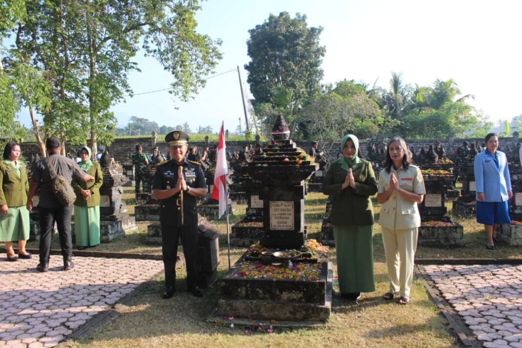 Ziarah Pahlawan di Taman Margarana, Kasdim Tabanan Dukung Persatuan