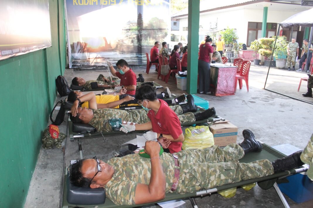 Donor Darah Kodim Tabanan: Bentuk Peduli di HUT TNI ke-81