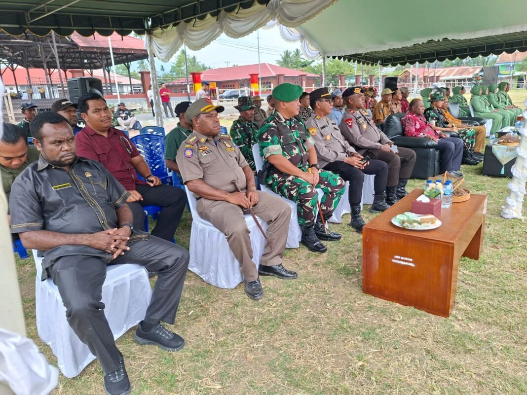 Sinergi TNI dan Masyarakat Melalui Prosesi Adat di TMMD
