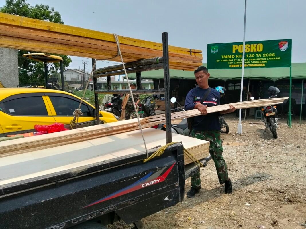 Percepatan Pembangunan oleh Satgas TMMD ke-130 Melalui Angkutan Material