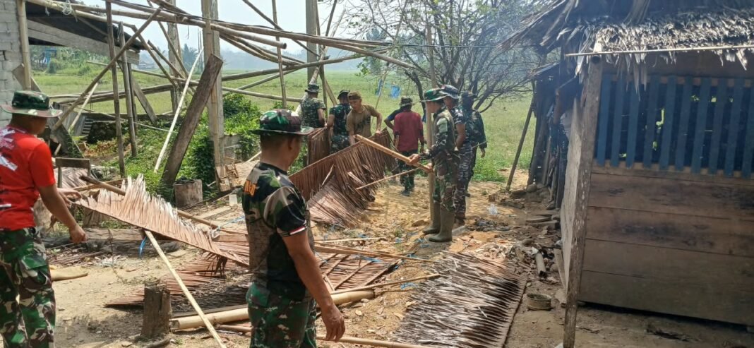 Renovasi Rumah Tiku Djobu di Desa Leboni Dimulai TMMD Reguler ke-130