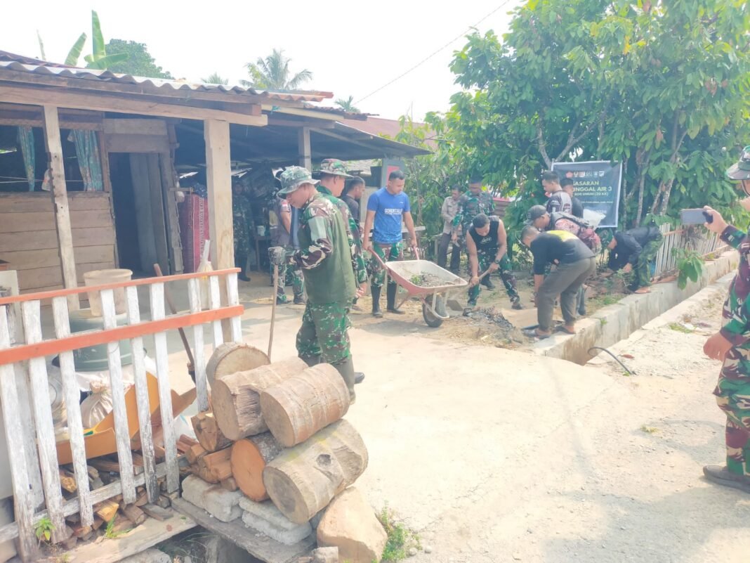 Komitmen Satgas TMMD ke-130 dalam Pembangunan Akses Air di Desa Soe