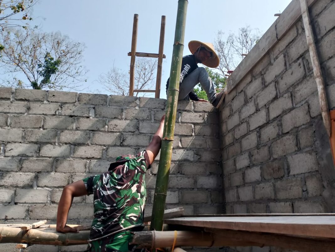 Wujud Kepedulian TMMD, Renovasi Rumah Mbah Waqilah