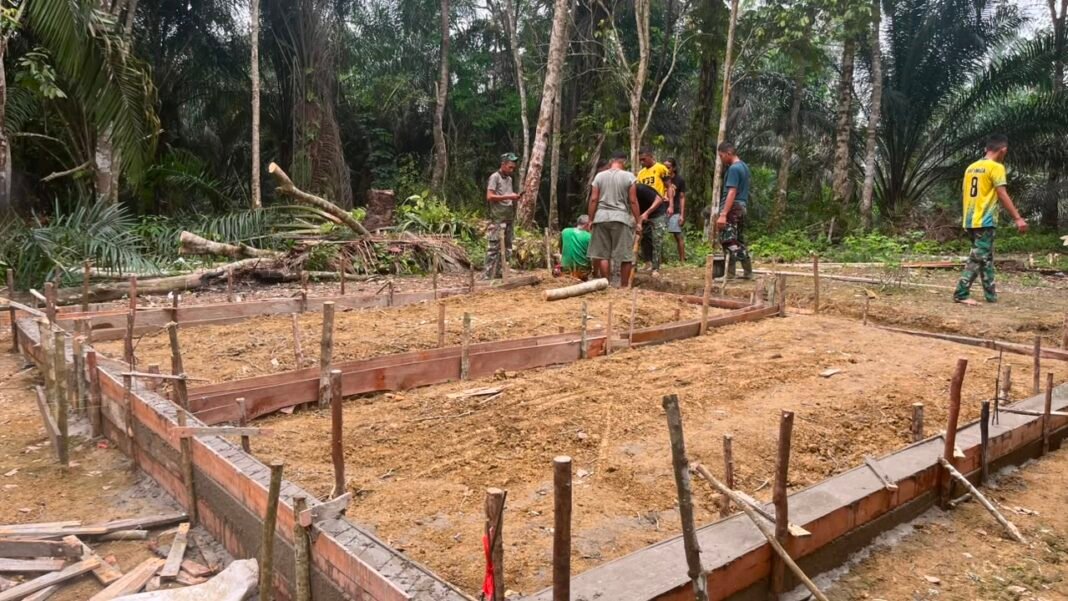 Pondasi Kuat, Harapan Baru bagi Keluarga Ibu Tina